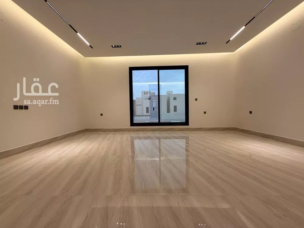 6 bedroom villa in Al Rimal 3