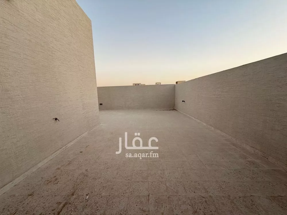 6 bedroom villa in Al Rimal 4