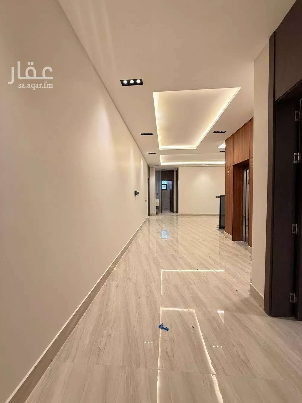 6 bedroom villa in Al Rimal 8