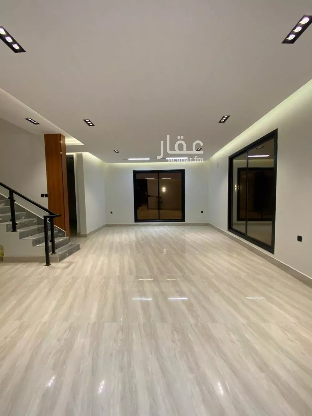 فيلا 5 غرف في الرمال 8