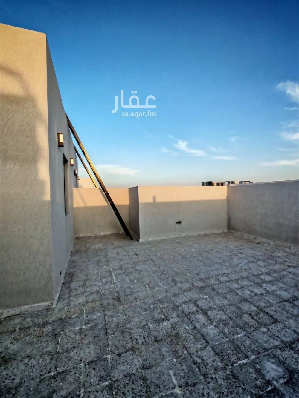 فيلا 5 غرف في الرمال 11