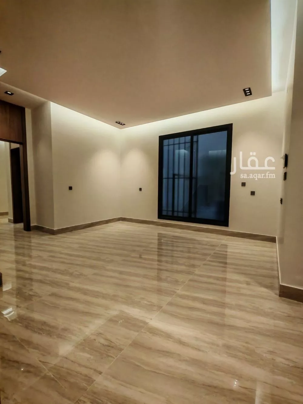 فيلا 5 غرف في الرمال 8