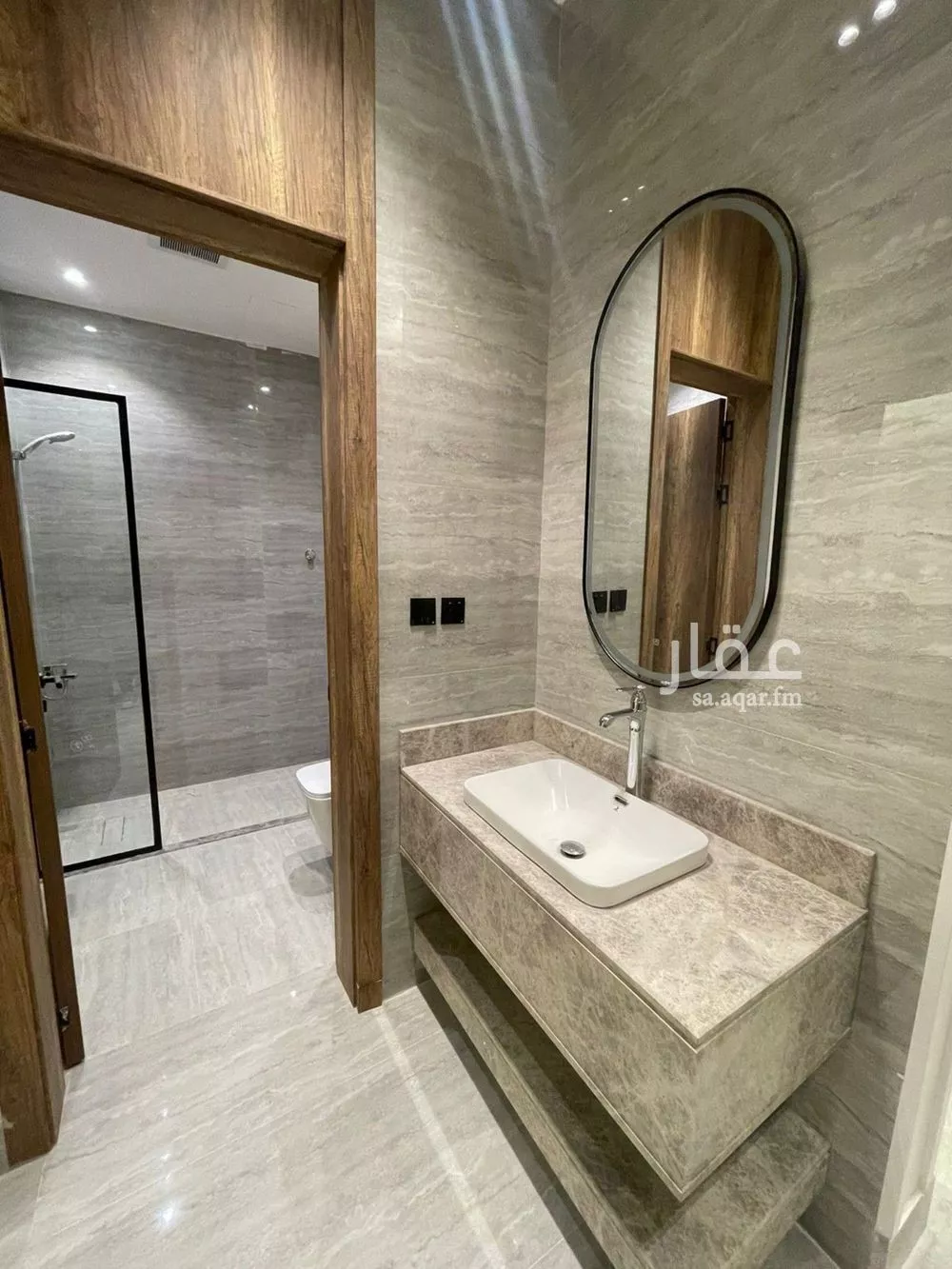 5 bedroom villa in Al Aridh 17