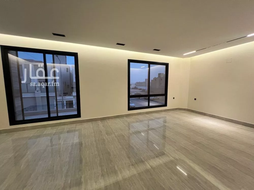 5 bedroom villa in Al Rimal 20