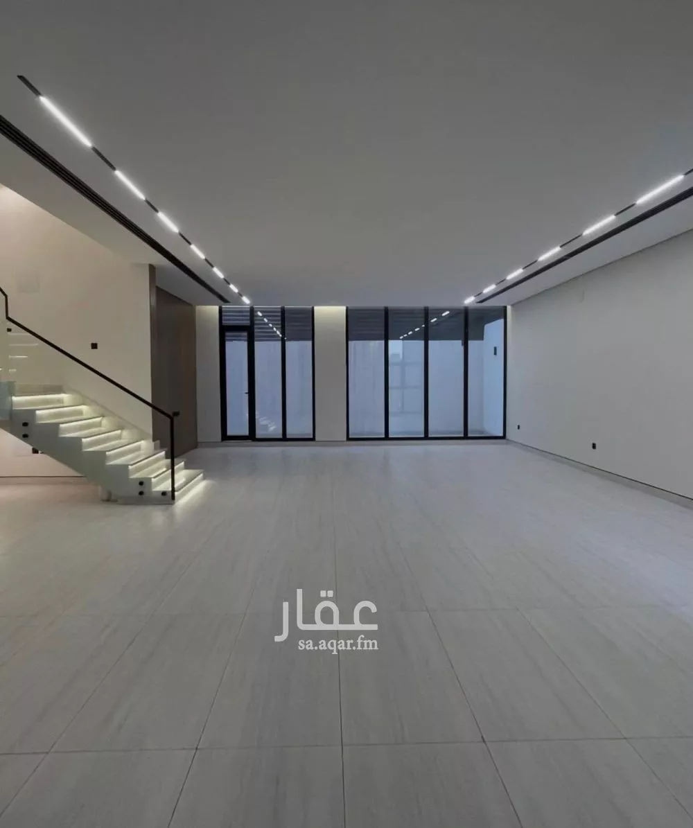 فيلا 4 غرف في العارض 11