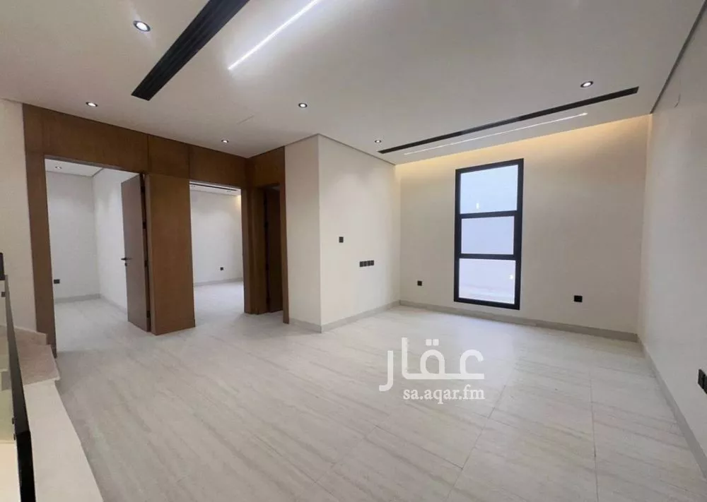 فيلا 4 غرف في العارض 16