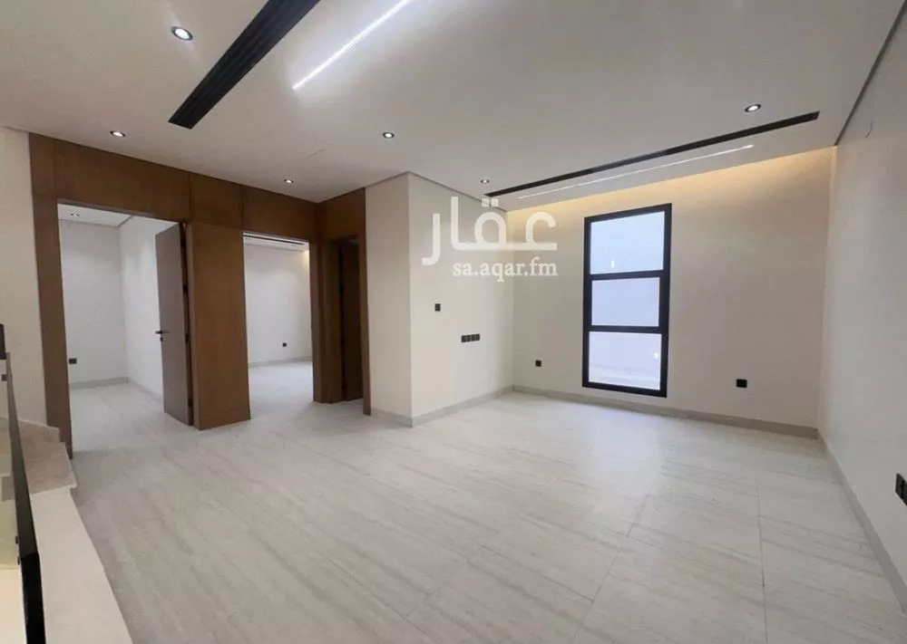 فيلا 4 غرف في العارض 30