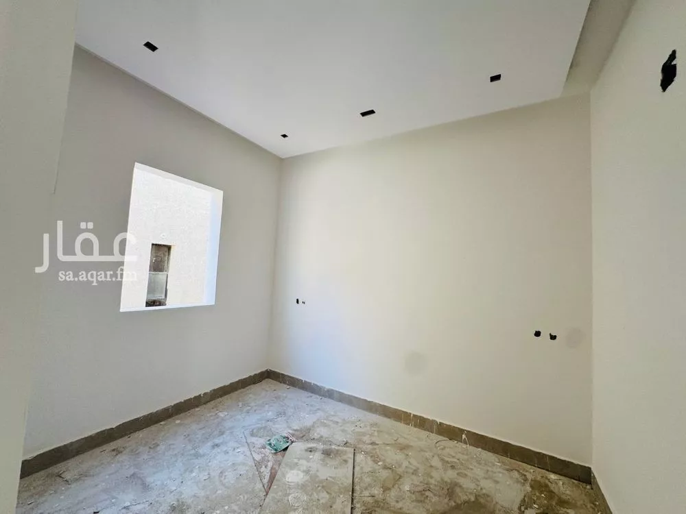 4 bedroom villa in Al Aridh 21