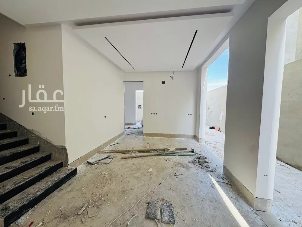 4 bedroom villa in Al Aridh 24