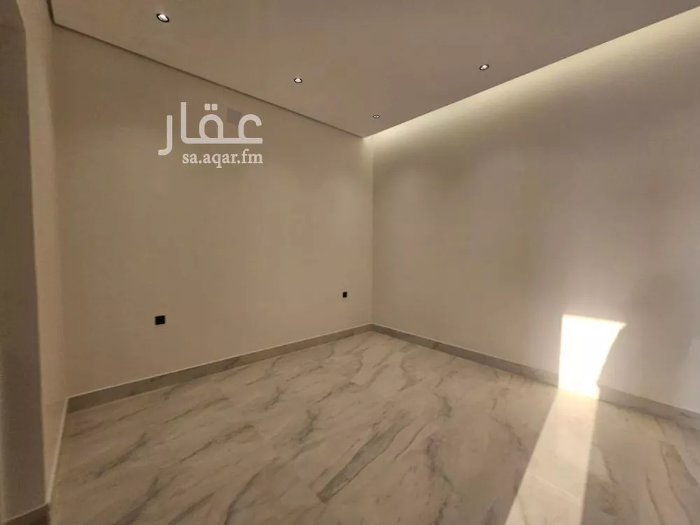 فيلا 4 غرف في النرجس 25