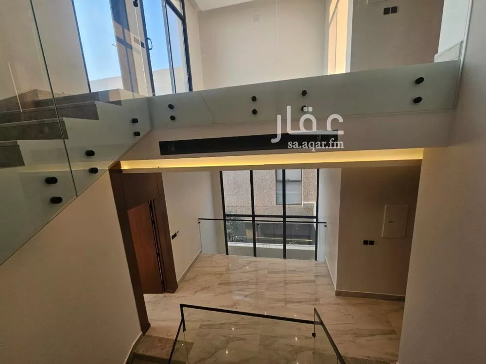 فيلا 4 غرف في النرجس 10