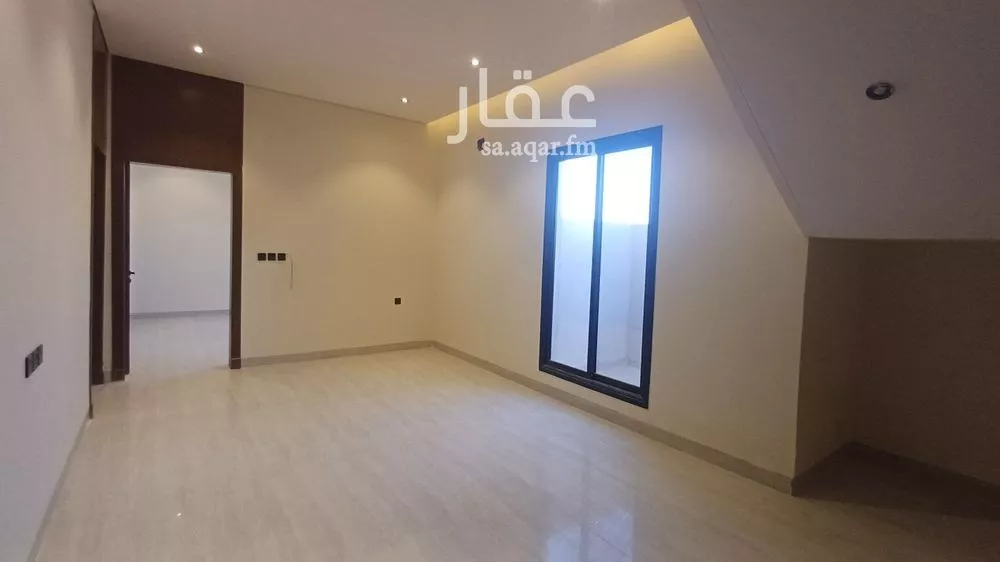4 bedroom villa in Al Janadriyah 4