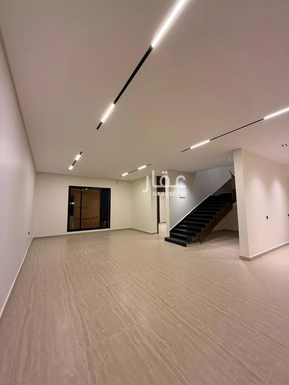 4 bedroom villa in As Suwaidi Al Gharabi 14