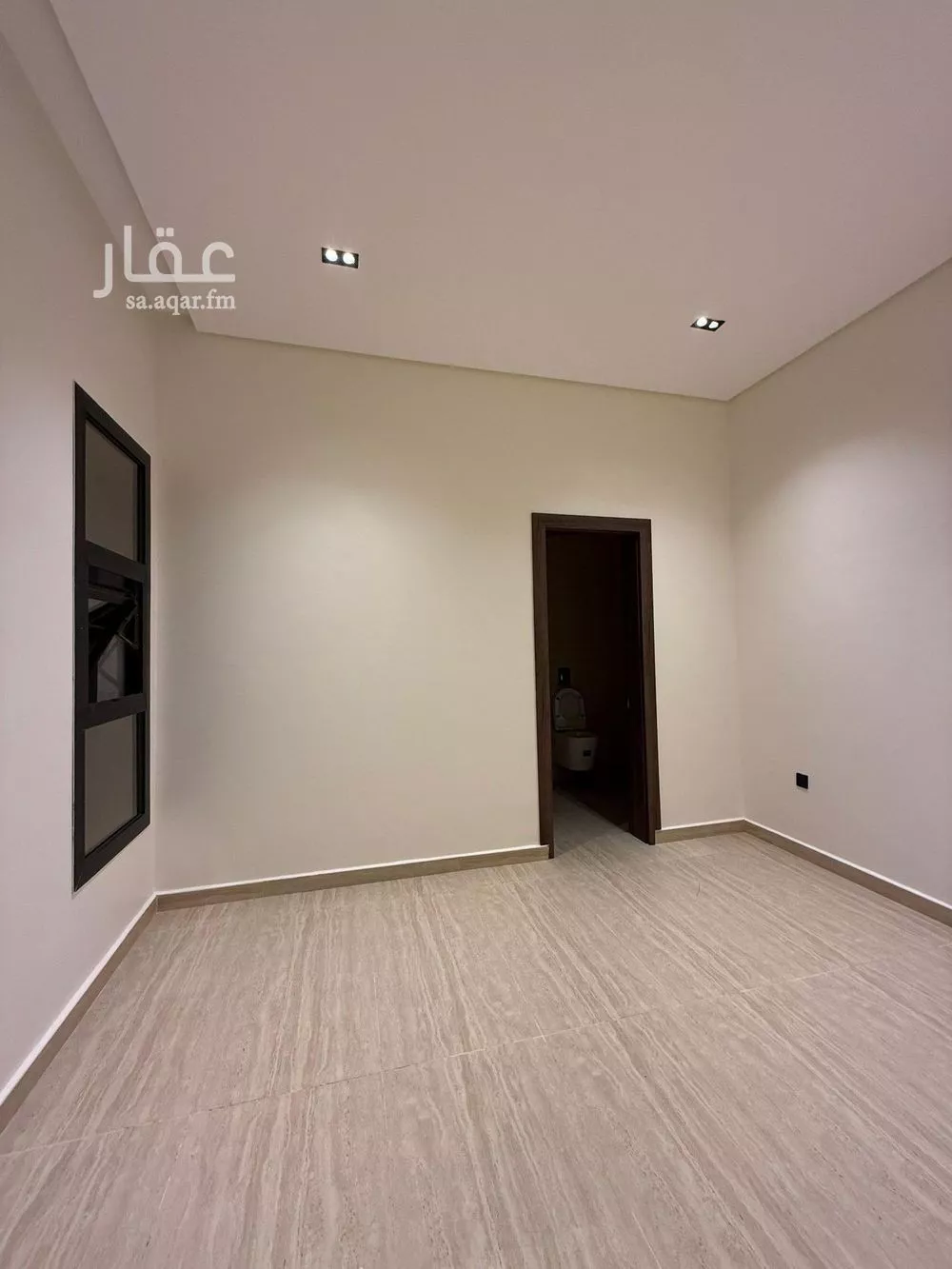 4 bedroom villa in As Suwaidi Al Gharabi 8