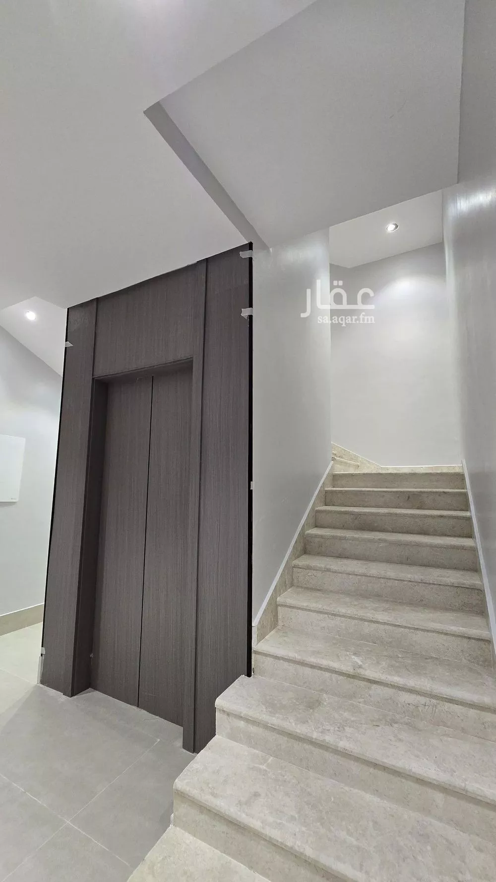 5 bedroom villa in Al Uraija Al Gharbiyah 5