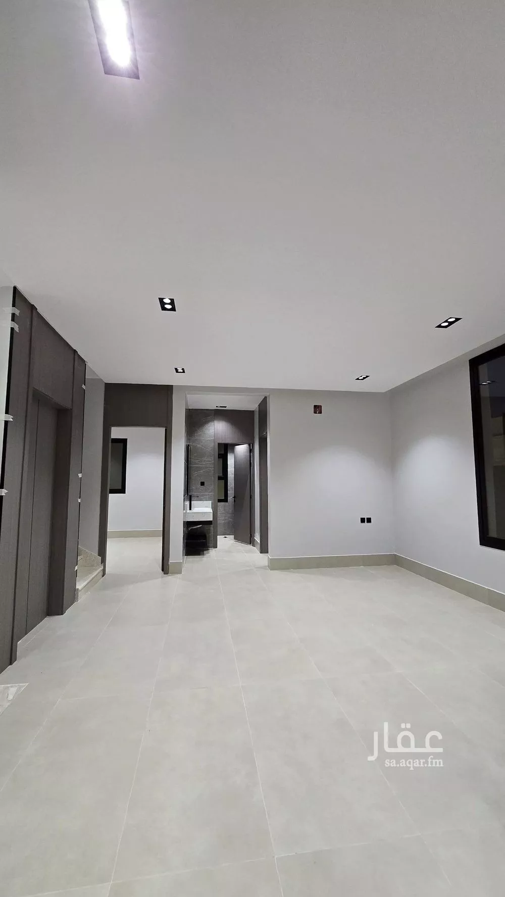 5 bedroom villa in Al Uraija Al Gharbiyah 8