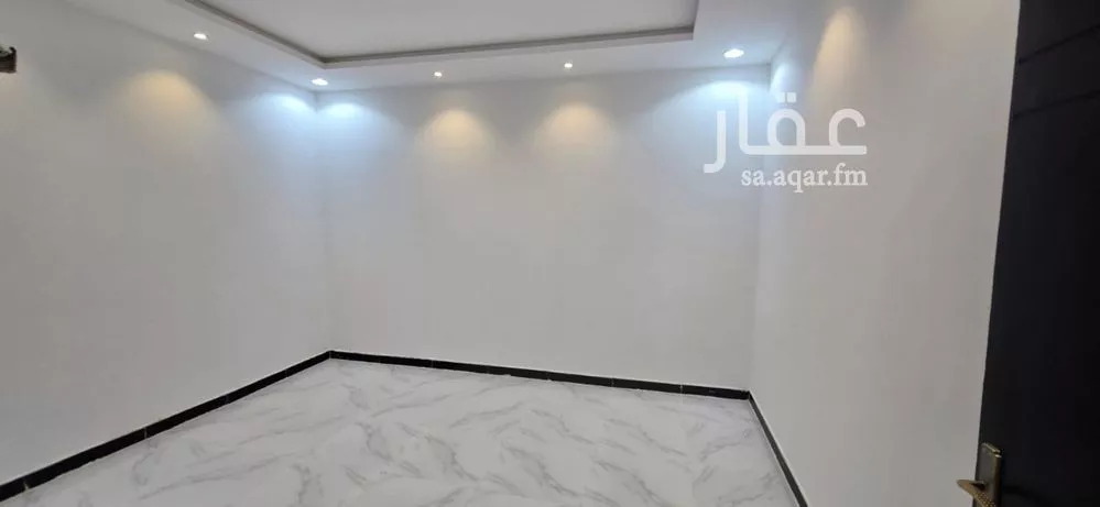 3 bedroom villa in Badr 8