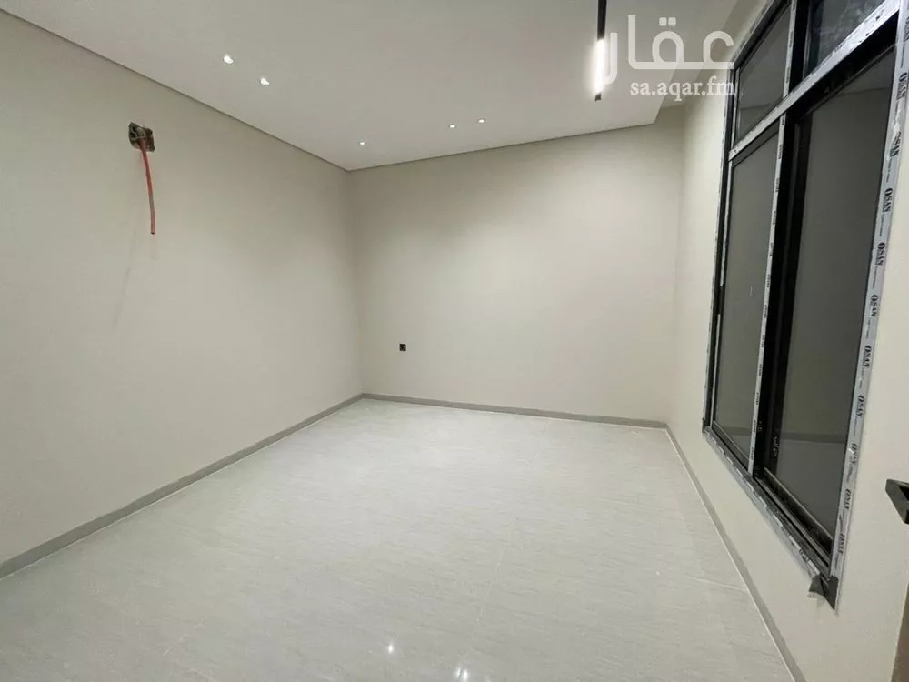 5 bedroom villa in Al Mahdiyyah 23