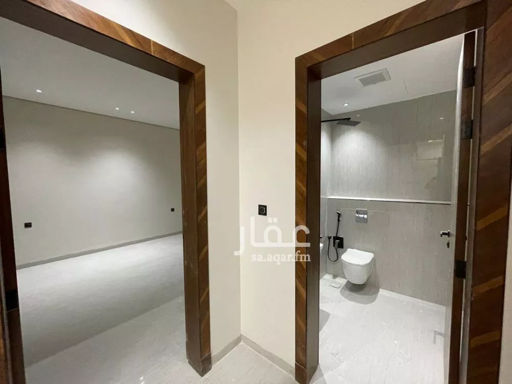 5 bedroom villa in Al Mahdiyyah 26