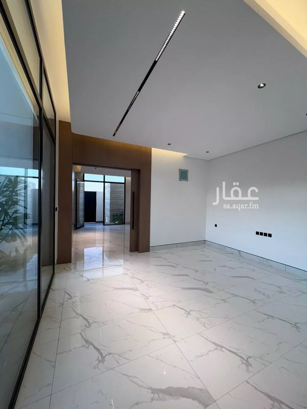 فيلا 5 غرف في النرجس 15