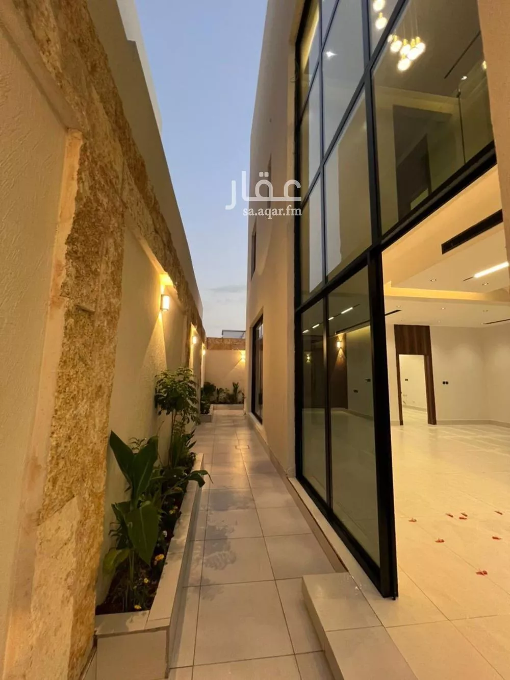 4 bedroom villa in Al Narjis 8