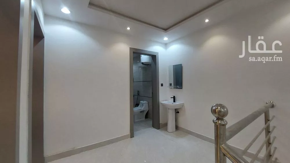 4 bedroom villa in Badr 9