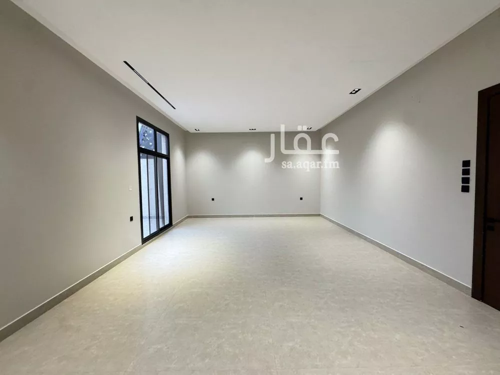 فيلا 6 غرف في الرمال 14