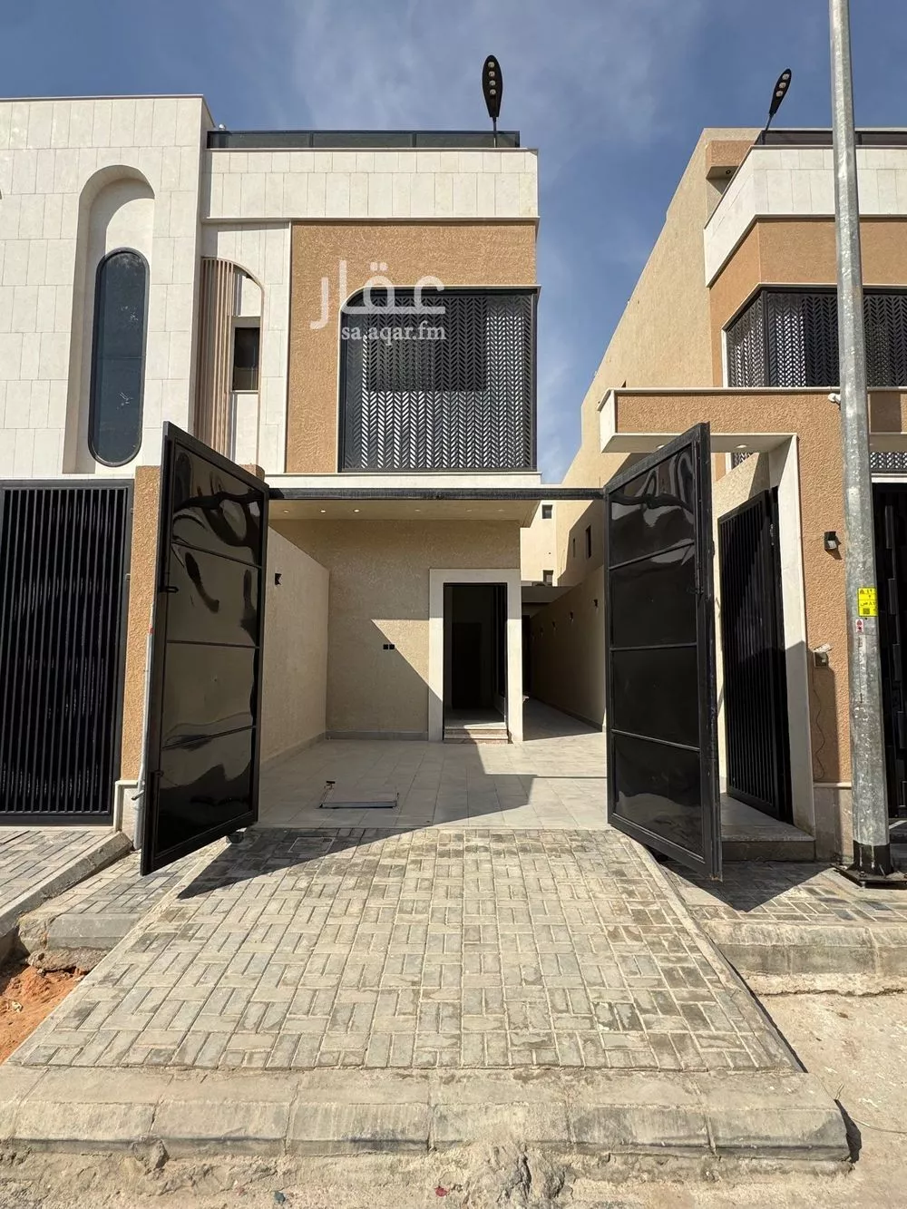 6 bedroom villa in Al Rimal 2
