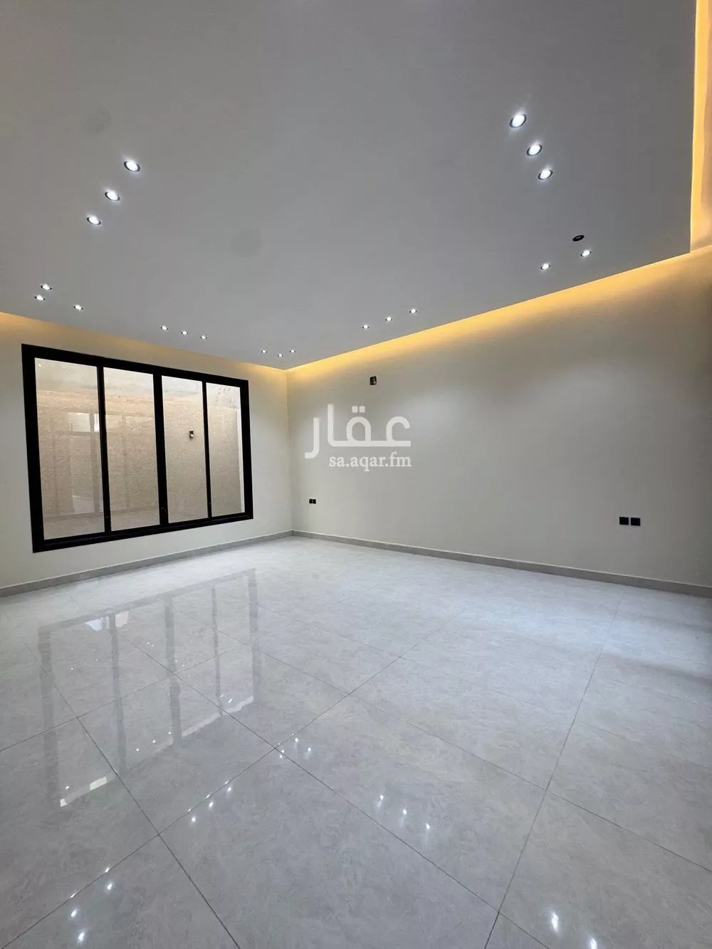 6 bedroom villa in Al Rimal 11