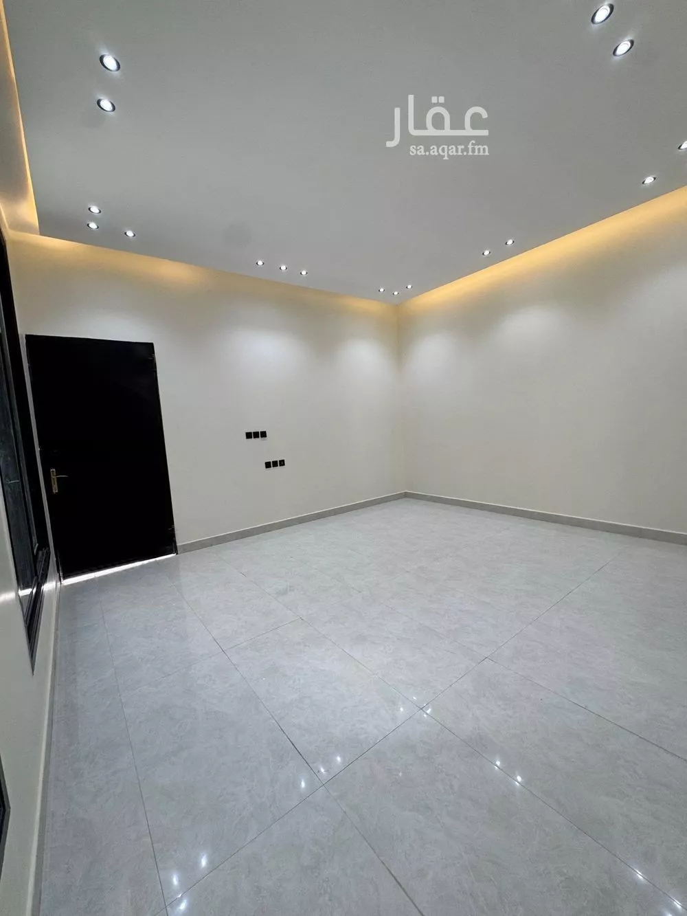 6 bedroom villa in Al Rimal 12