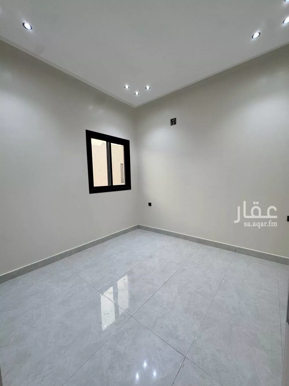 6 bedroom villa in Al Rimal 15