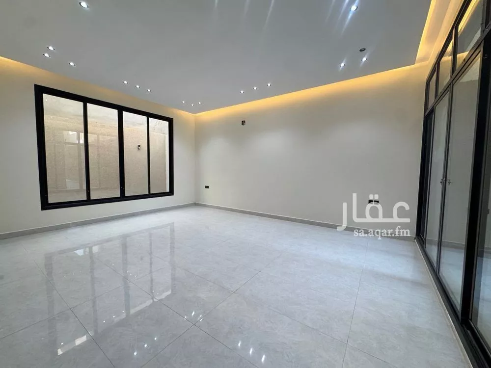 6 bedroom villa in Al Rimal 16