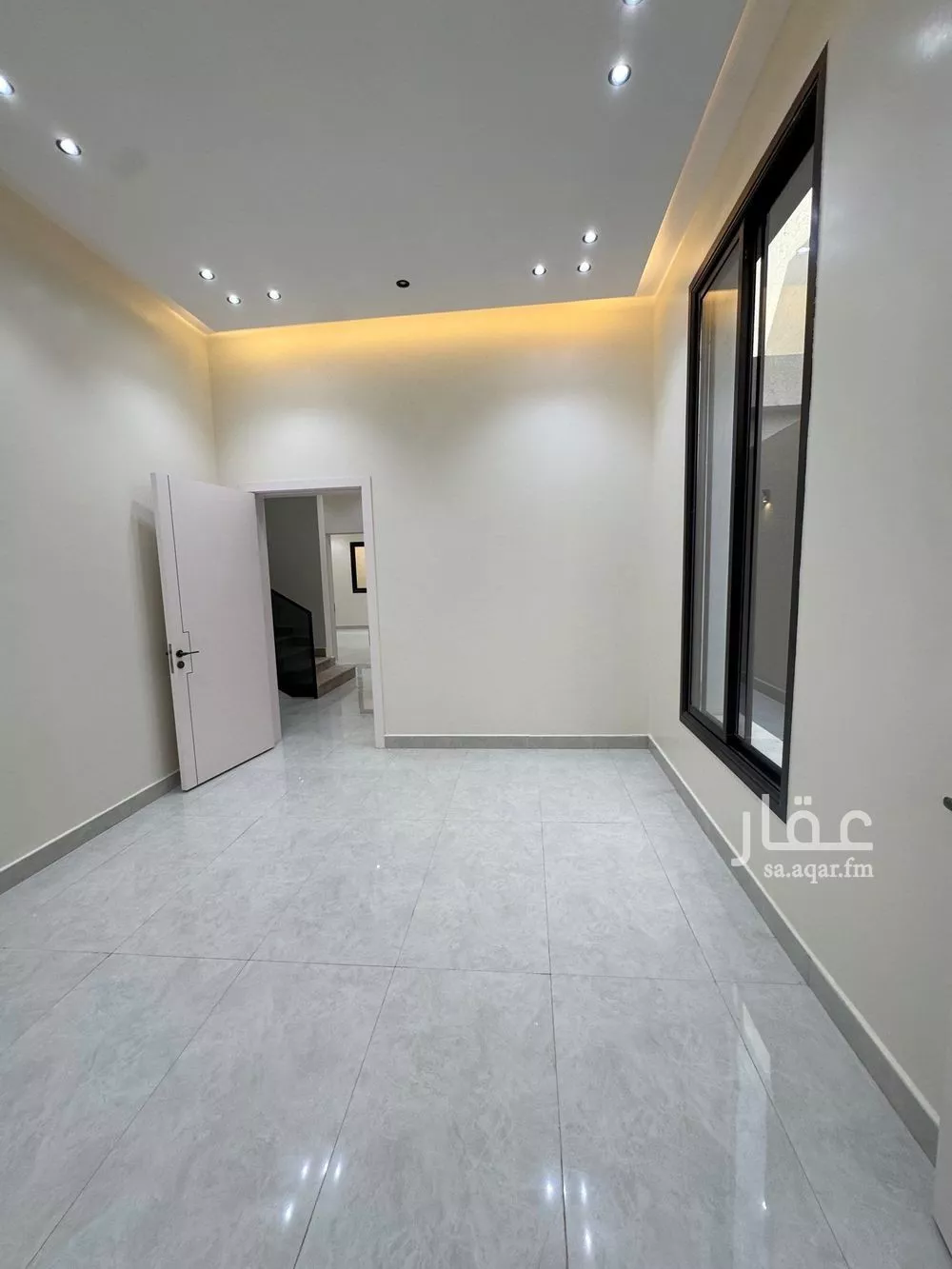 6 bedroom villa in Al Rimal 8
