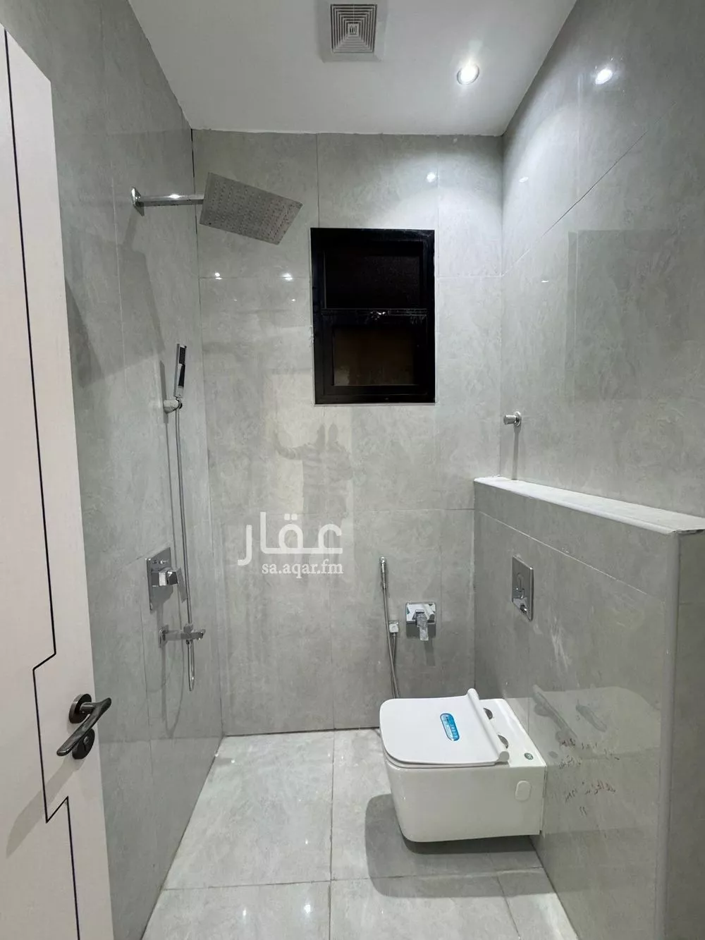 6 bedroom villa in Al Rimal 9