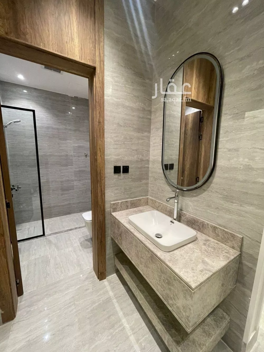 5 bedroom villa in Al Aridh 14