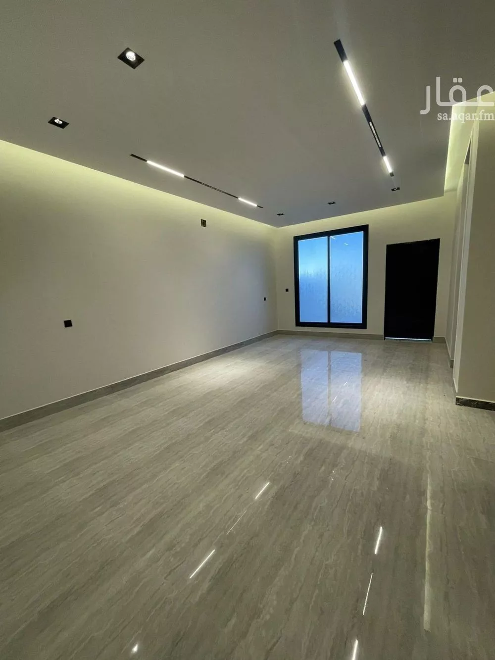 5 bedroom villa in Al Aridh 23