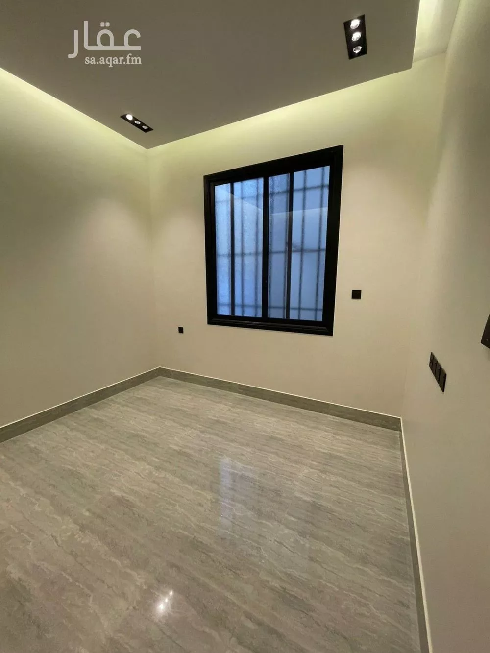 5 bedroom villa in Al Aridh 9