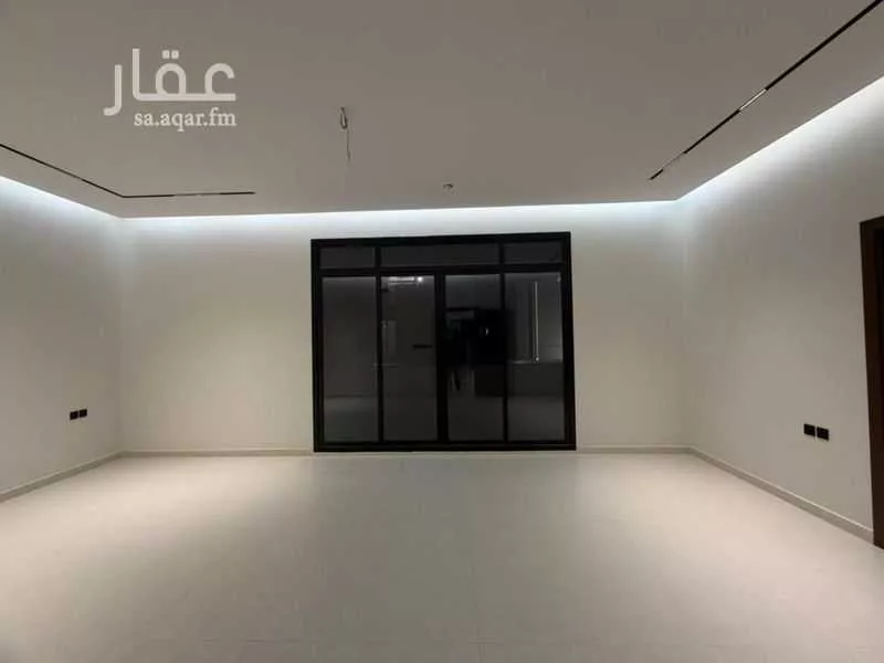 فيلا 5 غرف في الرمال 6