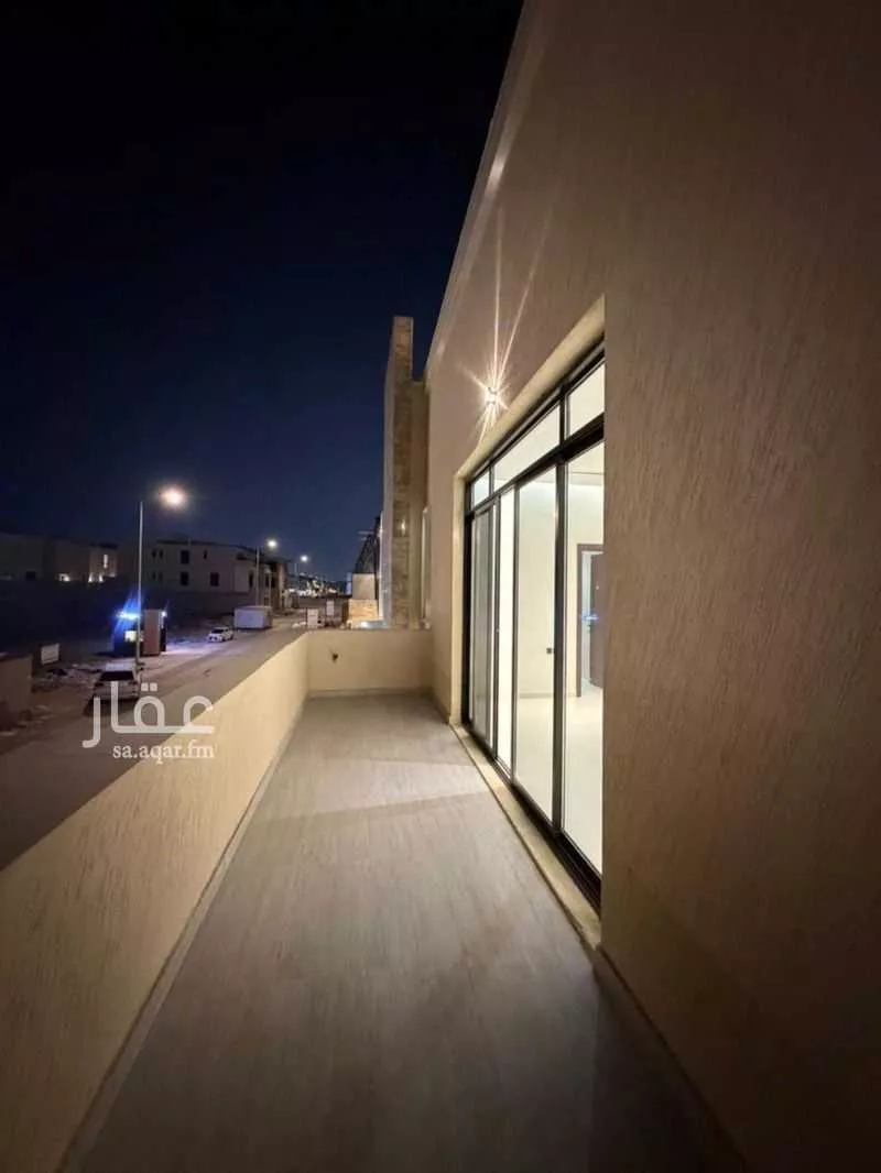 فيلا 5 غرف في الرمال 7