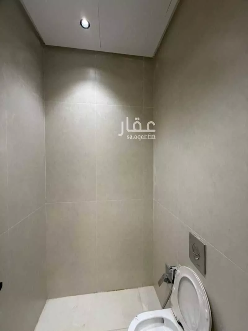 فيلا 5 غرف في الرمال 9