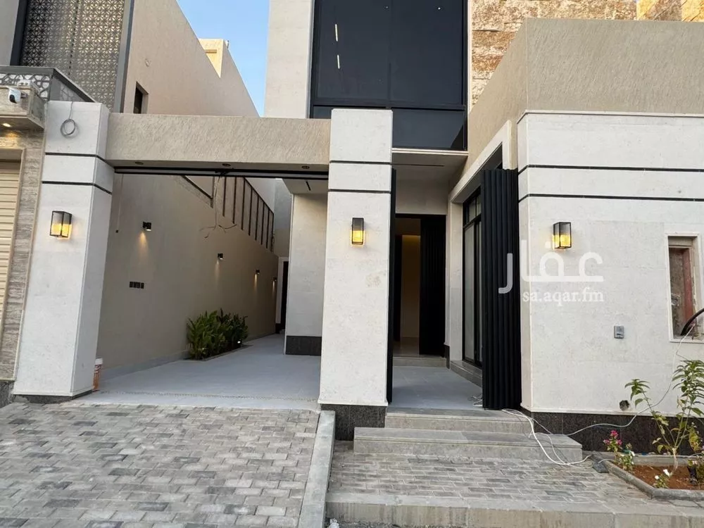 5 bedroom villa in Al Munsiyah 3