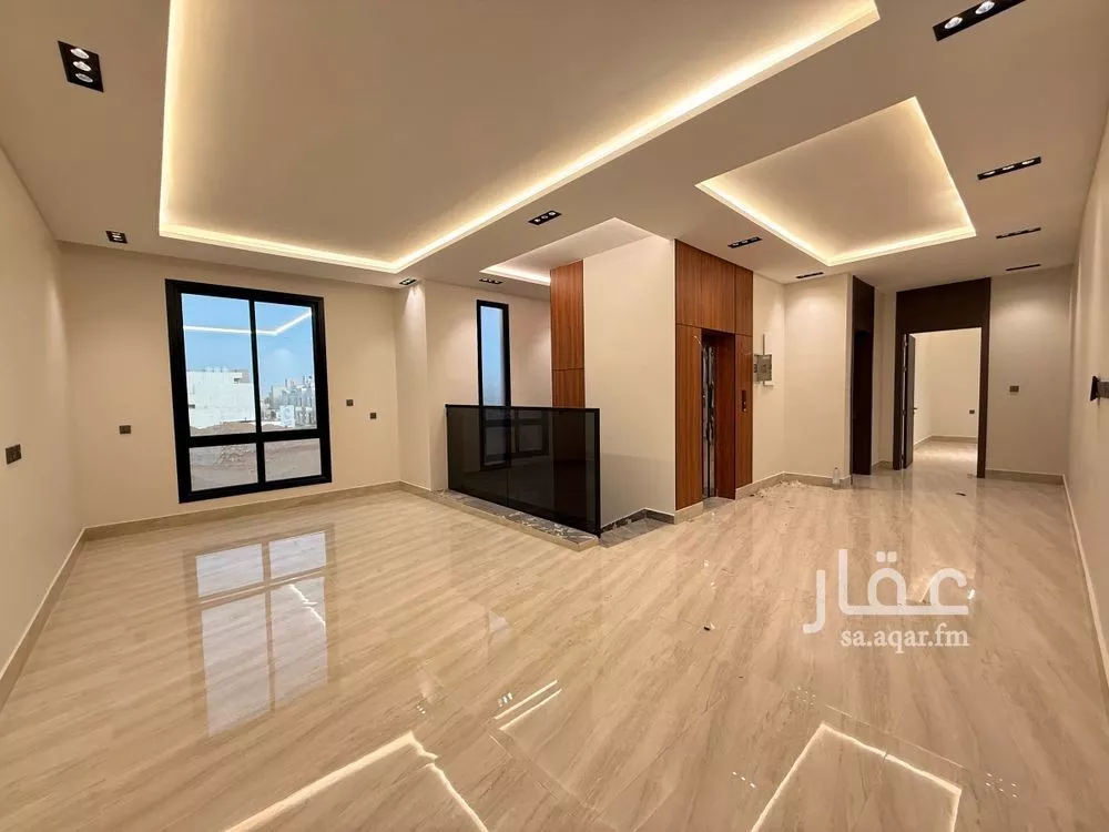 7 bedroom villa in Al Rimal 9