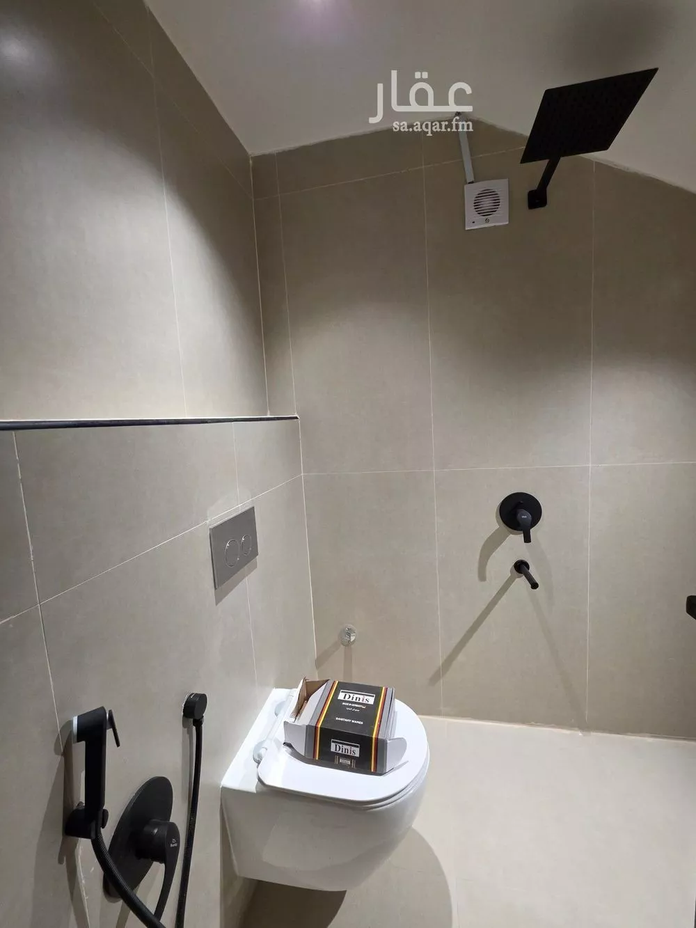 6 bedroom villa in Al Rimal 15
