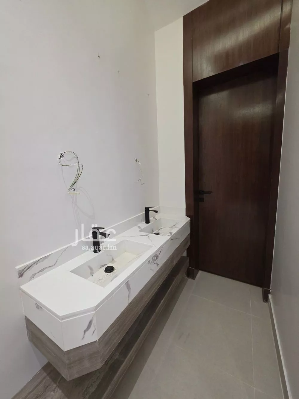 6 bedroom villa in Al Rimal 17