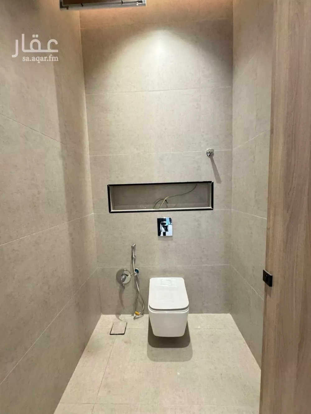 5 bedroom villa in Al Rimal 16