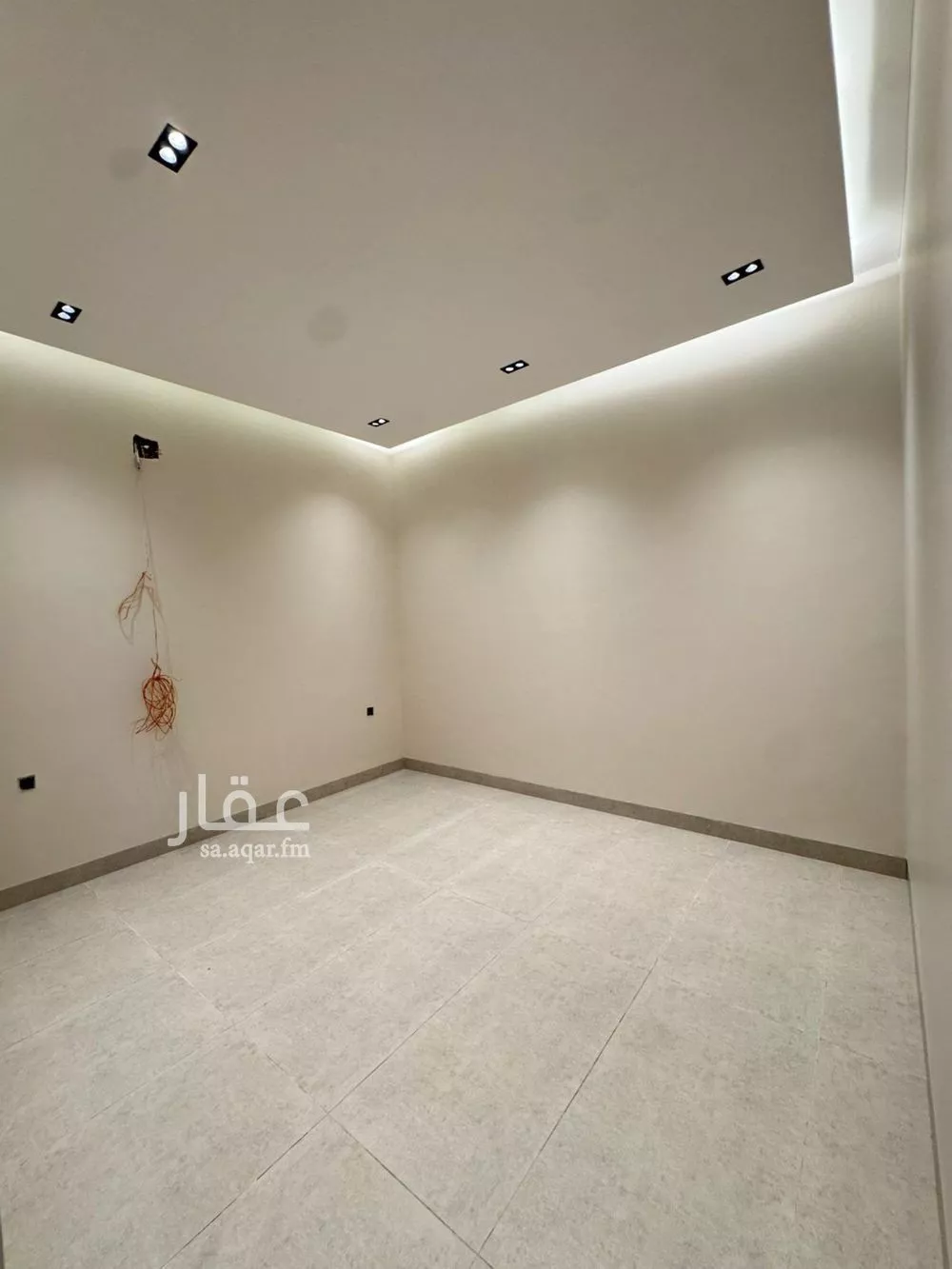5 bedroom villa in Al Rimal 23