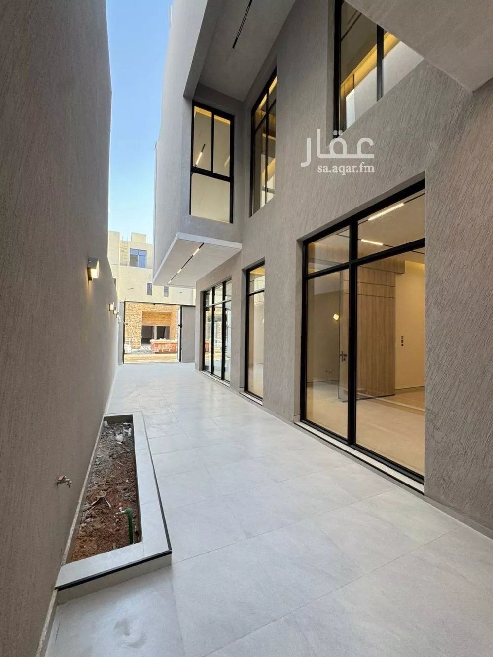 5 bedroom villa in Al Rimal 7