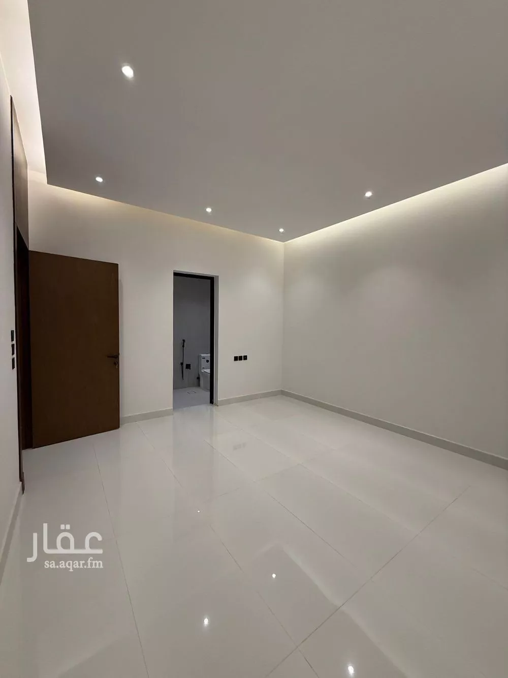 6 bedroom villa in Al Mahdiyyah 14