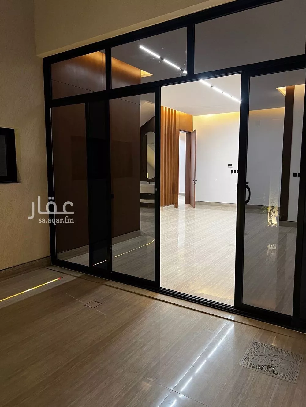 فيلا 5 غرف في المهدية 12