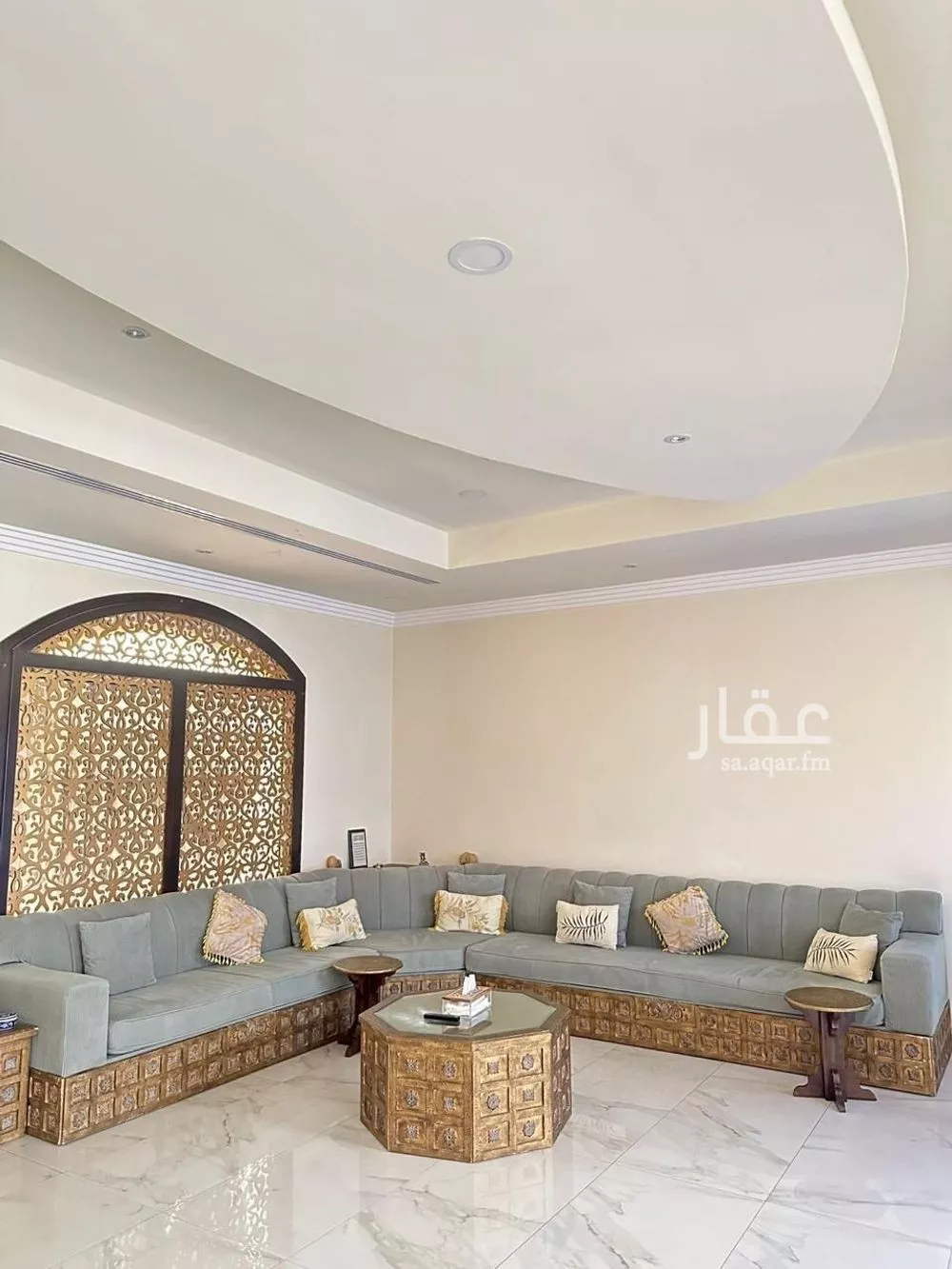 8 bedroom villa in Hittin 24